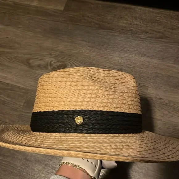 Vincent Camuto summer hat. Never worn. - Picture 1 of 2